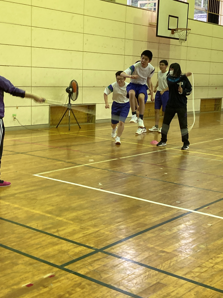 連続8の字長なわ