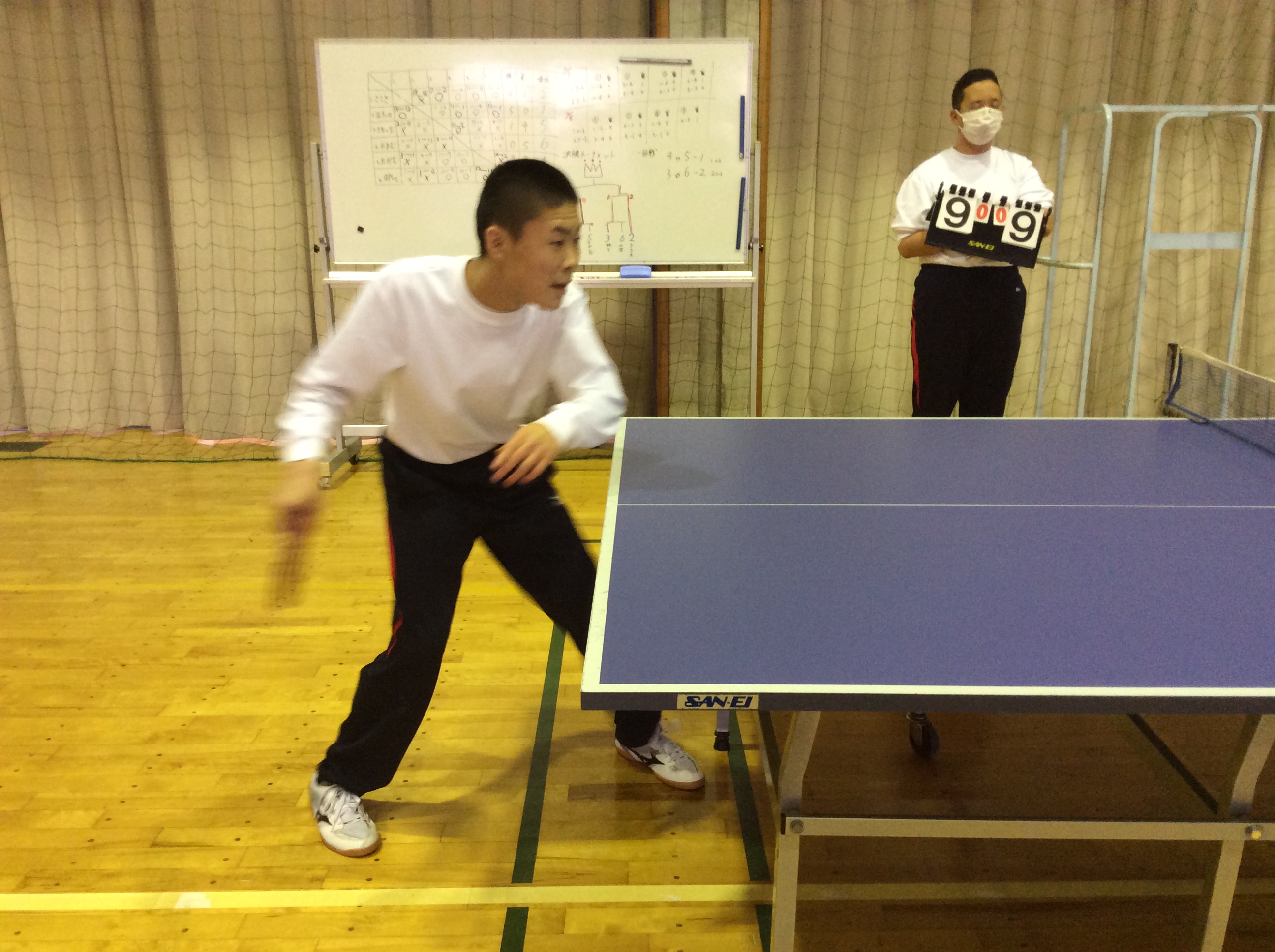 令和4年度　特体連卓球大会　代替大会の写真